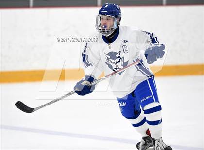 Thumbnail 1 in Conard @ West Haven photogallery.