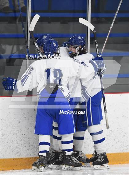 Thumbnail 3 in Conard @ West Haven photogallery.