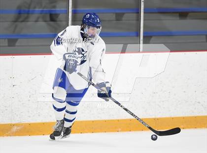 Thumbnail 2 in Conard @ West Haven photogallery.