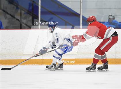 Thumbnail 1 in Conard @ West Haven photogallery.