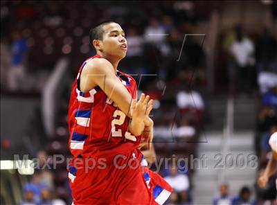 Thumbnail 1 in Dulles vs. Chavez (UIL 5A Region 3 Semifinal) photogallery.