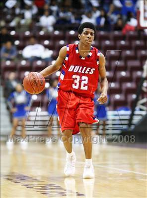 Thumbnail 3 in Dulles vs. Chavez (UIL 5A Region 3 Semifinal) photogallery.