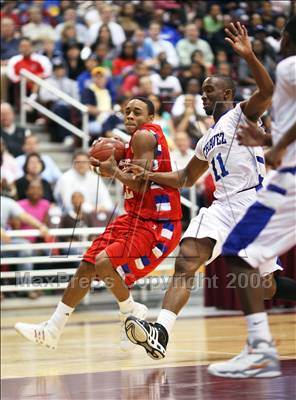 Thumbnail 3 in Dulles vs. Chavez (UIL 5A Region 3 Semifinal) photogallery.