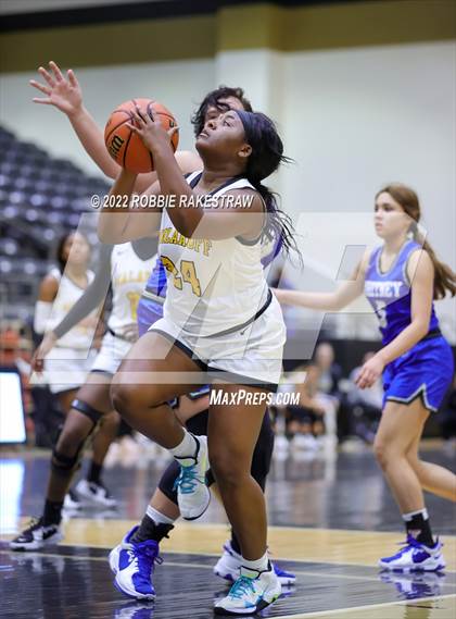 Thumbnail 1 in Malakoff vs Whitney (Kaufman Tournament) photogallery.