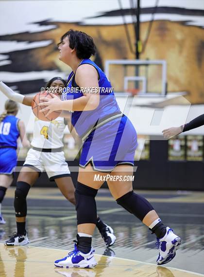 Thumbnail 2 in Malakoff vs Whitney (Kaufman Tournament) photogallery.