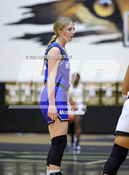 Thumbnail 3 in Malakoff vs Whitney (Kaufman Tournament) photogallery.