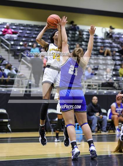 Thumbnail 2 in Malakoff vs Whitney (Kaufman Tournament) photogallery.
