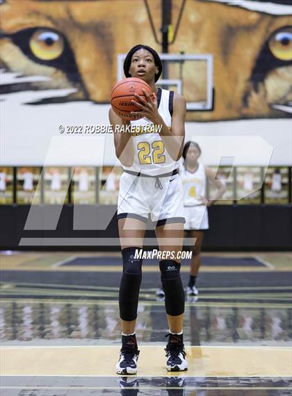 Thumbnail 3 in Malakoff vs Whitney (Kaufman Tournament) photogallery.