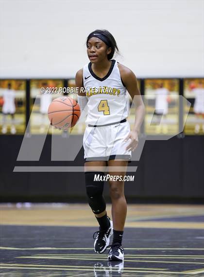 Thumbnail 1 in Malakoff vs Whitney (Kaufman Tournament) photogallery.