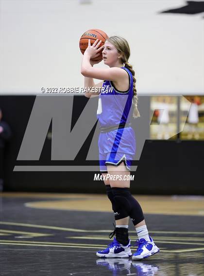 Thumbnail 1 in Malakoff vs Whitney (Kaufman Tournament) photogallery.