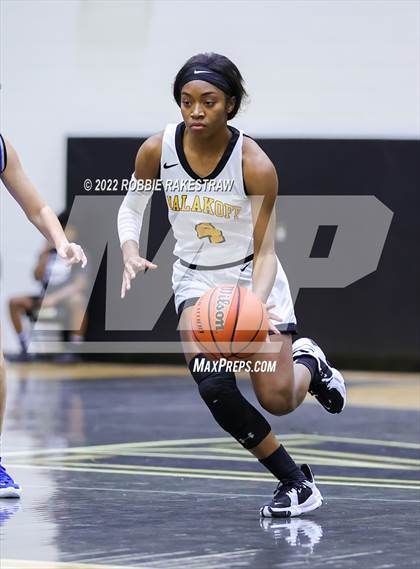 Thumbnail 3 in Malakoff vs Whitney (Kaufman Tournament) photogallery.