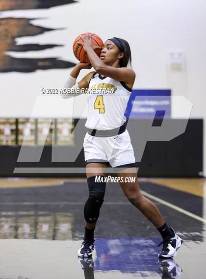 Thumbnail 3 in Malakoff vs Whitney (Kaufman Tournament) photogallery.