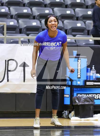 Thumbnail 2 in Malakoff vs Whitney (Kaufman Tournament) photogallery.