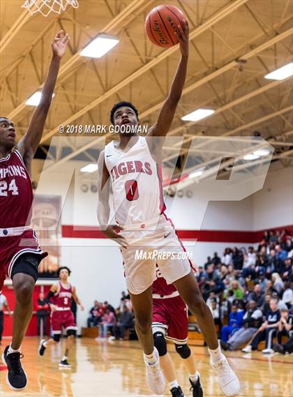 Thumbnail 3 in Tompkins @ Katy photogallery.