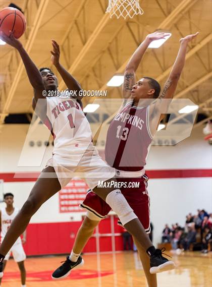 Thumbnail 1 in Tompkins @ Katy photogallery.