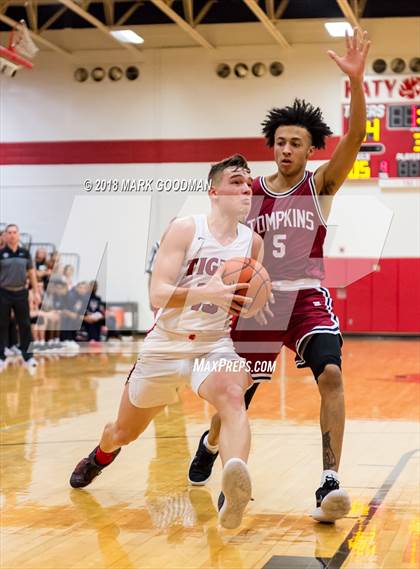 Thumbnail 1 in Tompkins @ Katy photogallery.