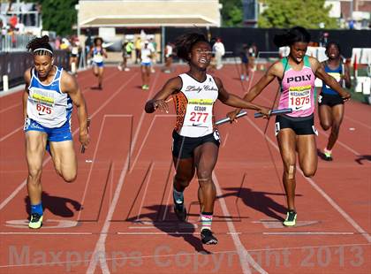 Thumbnail 3 in Arcadia Invitational (4x100 Relay) photogallery.