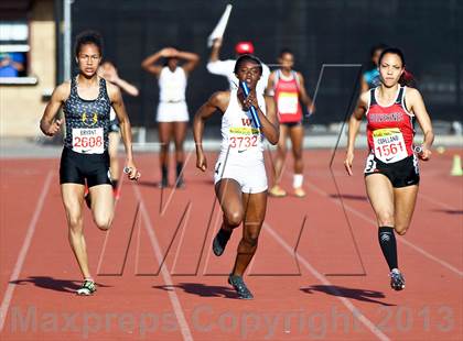 Thumbnail 1 in Arcadia Invitational (4x100 Relay) photogallery.