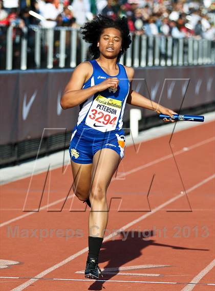 Thumbnail 2 in Arcadia Invitational (4x100 Relay) photogallery.