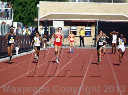 Thumbnail 3 in Arcadia Invitational (4x100 Relay) photogallery.