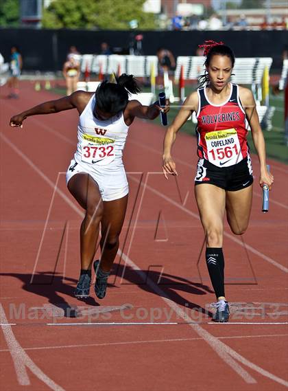 Thumbnail 2 in Arcadia Invitational (4x100 Relay) photogallery.