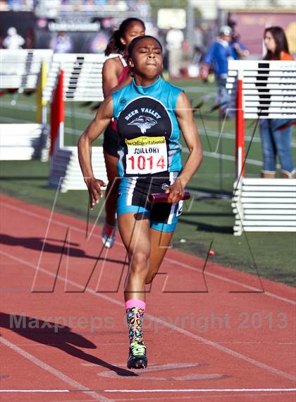 Thumbnail 3 in Arcadia Invitational (4x100 Relay) photogallery.