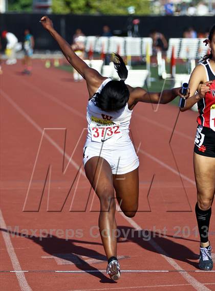 Thumbnail 3 in Arcadia Invitational (4x100 Relay) photogallery.