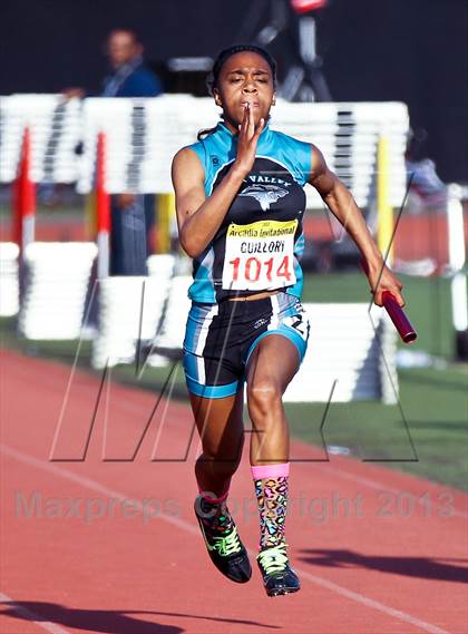 Thumbnail 3 in Arcadia Invitational (4x100 Relay) photogallery.