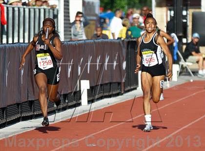 Thumbnail 2 in Arcadia Invitational (4x100 Relay) photogallery.