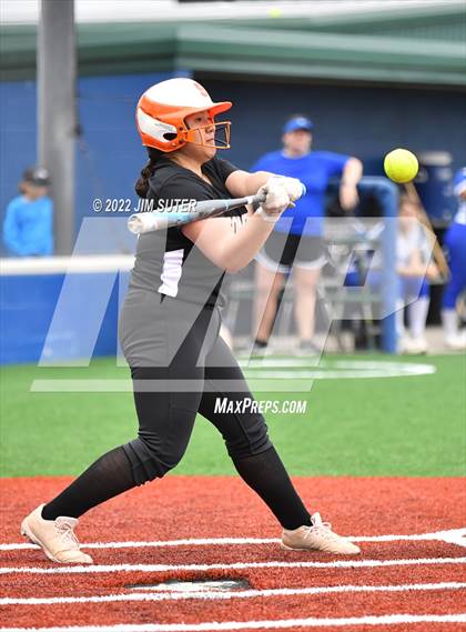 Thumbnail 3 in Mumford vs Somerville photogallery.
