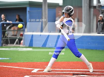 Thumbnail 2 in Mumford vs Somerville photogallery.