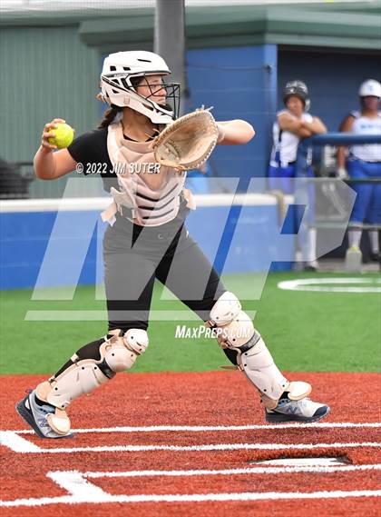 Thumbnail 3 in Mumford vs Somerville photogallery.