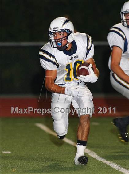Thumbnail 3 in Leland vs Highlands (Battle at the Capital) photogallery.