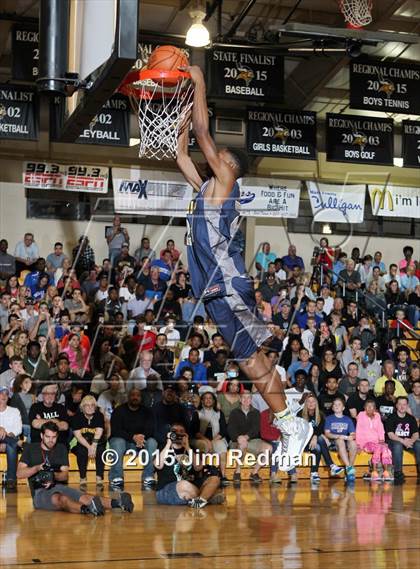 Thumbnail 2 in Slam Dunk Competition (City of Palms Classic) photogallery.