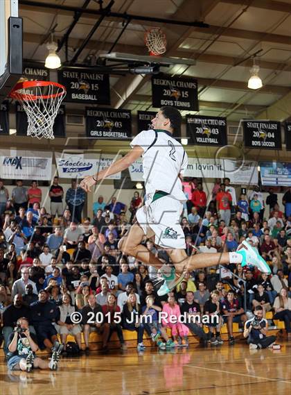 Thumbnail 2 in Slam Dunk Competition (City of Palms Classic) photogallery.