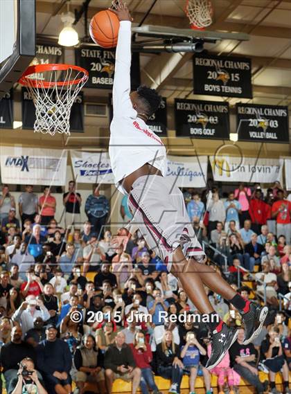 Thumbnail 1 in Slam Dunk Competition (City of Palms Classic) photogallery.