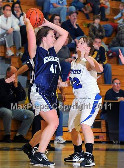 Thumbnail 1 in Lititz Christian vs. Harrisburg Christian (D3 Quarterfinals) photogallery.