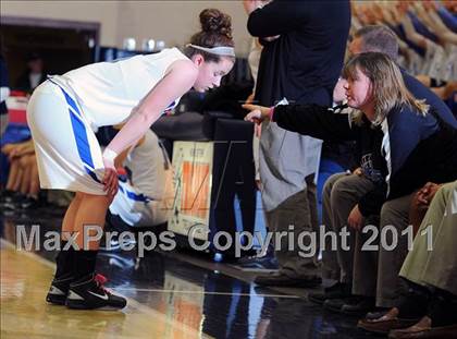 Thumbnail 1 in Lititz Christian vs. Harrisburg Christian (D3 Quarterfinals) photogallery.
