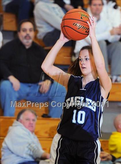 Thumbnail 1 in Lititz Christian vs. Harrisburg Christian (D3 Quarterfinals) photogallery.