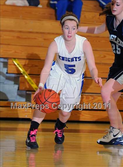 Thumbnail 2 in Lititz Christian vs. Harrisburg Christian (D3 Quarterfinals) photogallery.