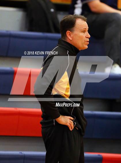 Thumbnail 2 in Marcos de Niza vs. Cesar Chavez (McClintock Holiday Tournament) photogallery.