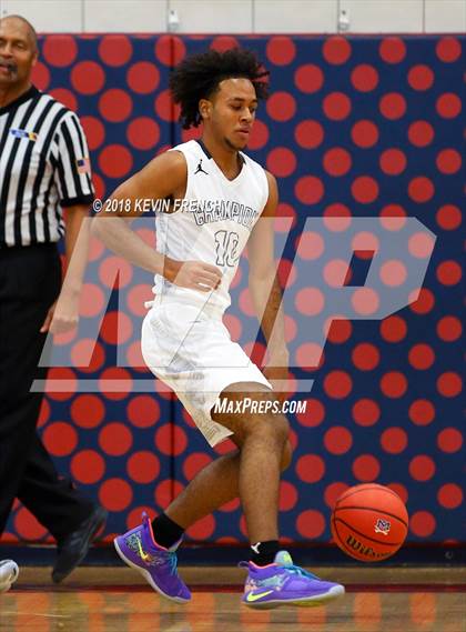Thumbnail 2 in Marcos de Niza vs. Cesar Chavez (McClintock Holiday Tournament) photogallery.
