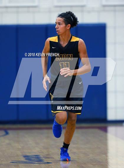 Thumbnail 2 in Marcos de Niza vs. Cesar Chavez (McClintock Holiday Tournament) photogallery.