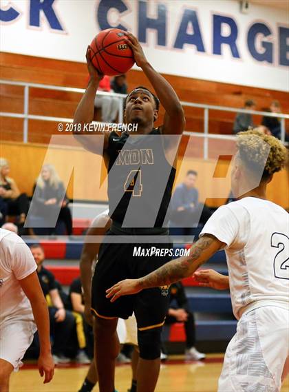 Thumbnail 1 in Marcos de Niza vs. Cesar Chavez (McClintock Holiday Tournament) photogallery.