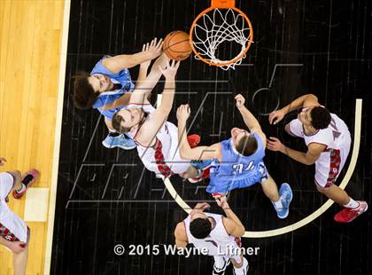 Thumbnail 3 in Boone County vs Dixie (9th Region Tournament) photogallery.