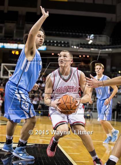 Thumbnail 2 in Boone County vs Dixie (9th Region Tournament) photogallery.