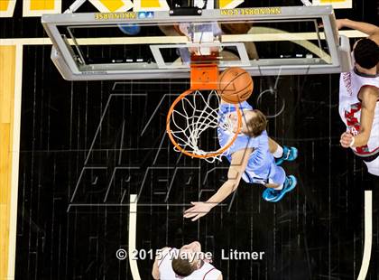 Thumbnail 2 in Boone County vs Dixie (9th Region Tournament) photogallery.