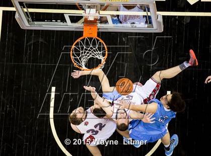 Thumbnail 2 in Boone County vs Dixie (9th Region Tournament) photogallery.