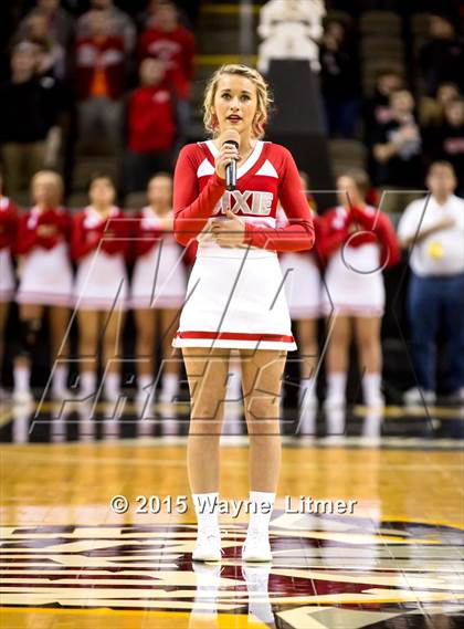 Thumbnail 1 in Boone County vs Dixie (9th Region Tournament) photogallery.