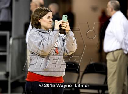 Thumbnail 3 in Boone County vs Dixie (9th Region Tournament) photogallery.